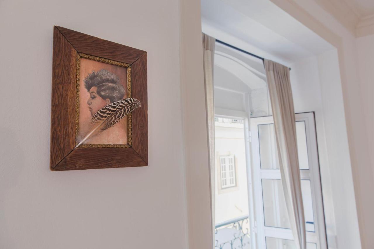 Lovelystay - Chiado 2 Bedroom Charm! Lisboa Eksteriør bilde