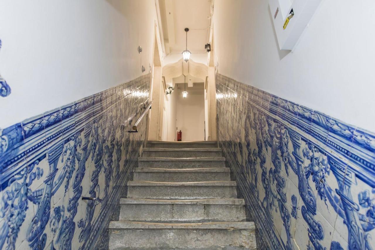 Lovelystay - Chiado 2 Bedroom Charm! Lisboa Eksteriør bilde