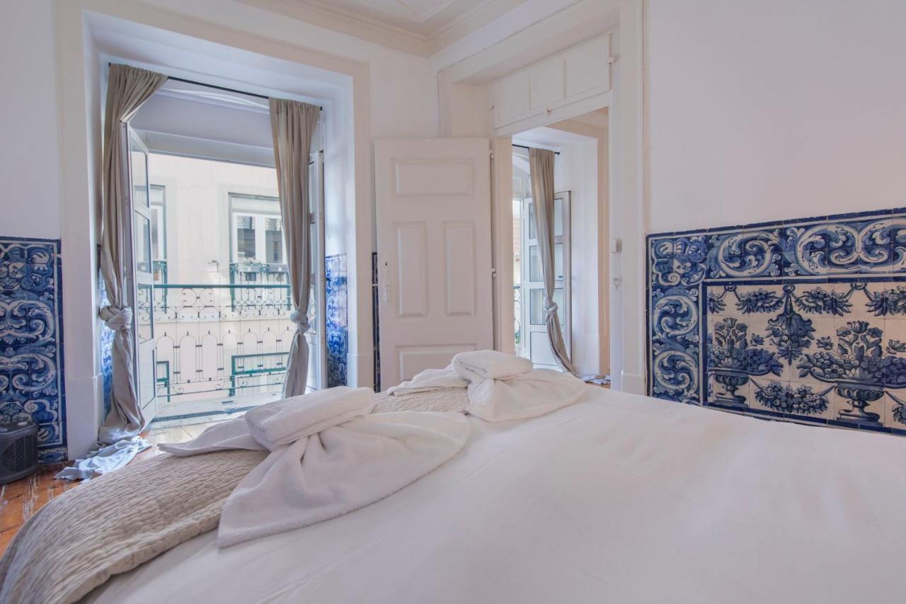 Lovelystay - Chiado 2 Bedroom Charm! Lisboa Eksteriør bilde