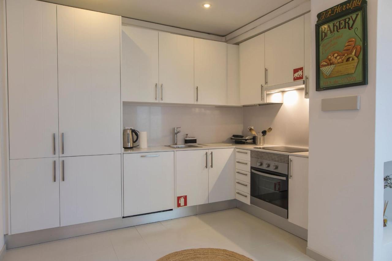 Lovelystay - Chiado 2 Bedroom Charm! Lisboa Eksteriør bilde